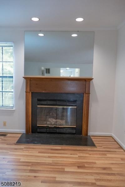 318 Jamestown Ct, Flemington, NJ 08822 photo 3
