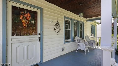 429 2nd St, Dunellen, NJ 08812 photo 5