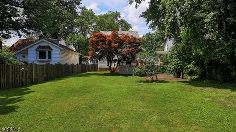 429 2nd St, Dunellen, NJ 08812 photo 24