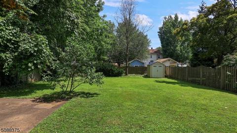 429 2nd St, Dunellen, NJ 08812 photo 22