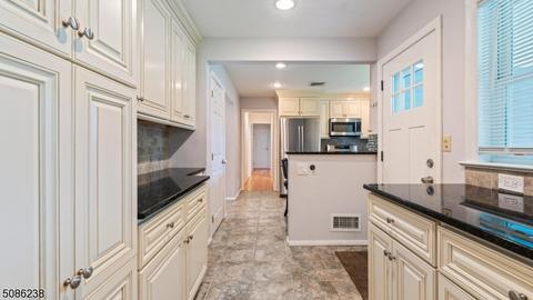 29 Judith Pl, Wayne, NJ 07470 photo 7