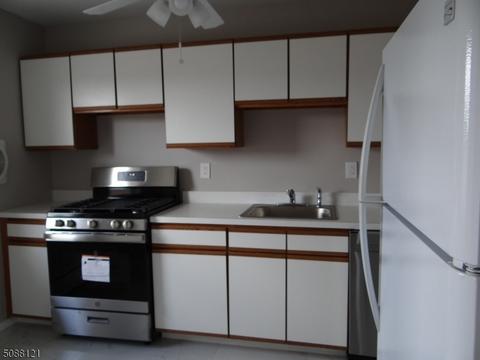 1126 Valley Rd #2A, Wayne, NJ 07470 photo 6