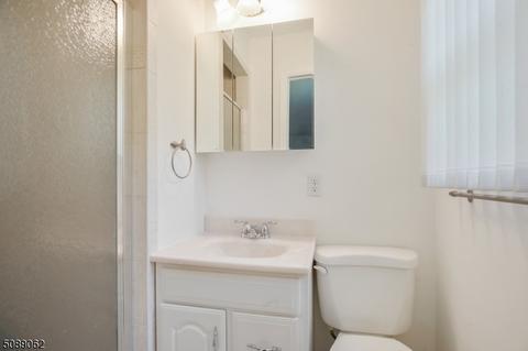 21 Scott St, Waldwick, NJ 07463 photo 13