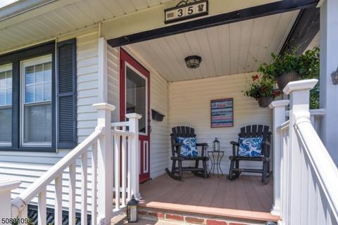 35 Codington Pl, Somerville, NJ 08876 photo 2
