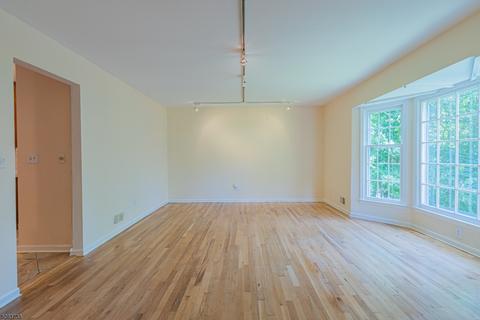 41 Springhill Rd, Randolph, NJ 07869 photo 10