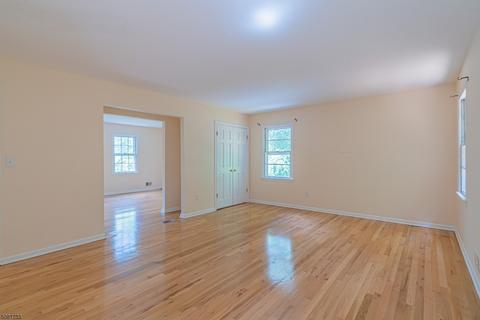 41 Springhill Rd, Randolph, NJ 07869 photo 14