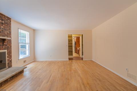 41 Springhill Rd, Randolph, NJ 07869 photo 7