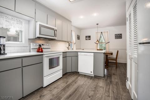 83 E Main St, High Bridge, NJ 08829 photo 2