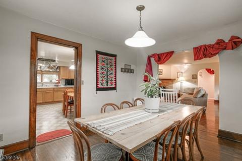 327 Plainfield Rd, Edison, NJ 08820 photo 6