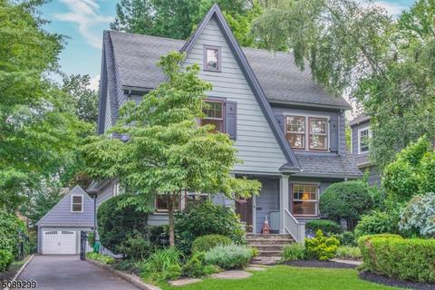 98 Haddon Pl, Montclair, NJ 07043 photo 1