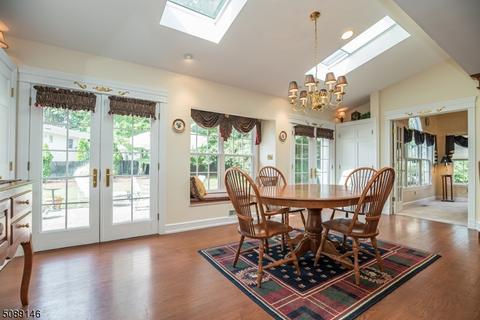 52 Coventry Rd, Wayne, NJ 07470 photo 5