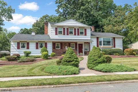 52 Coventry Rd, Wayne, NJ 07470 photo 2