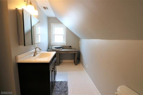 85 Mapes Ave, Nutley, NJ 07110 photo 15