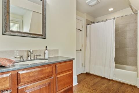 212 Summit Ave, Summit, NJ 07901 photo 24