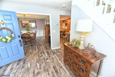 30 Farmbrook Rd, Sparta, NJ 07871 photo 2