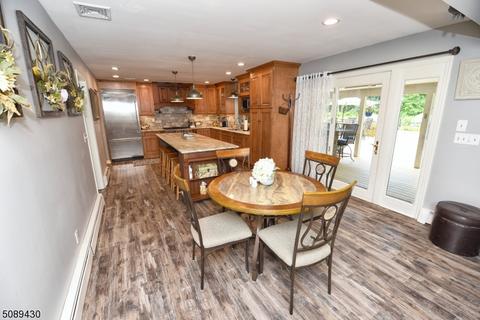 30 Farmbrook Rd, Sparta, NJ 07871 photo 4