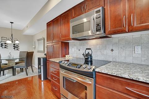 6 Evans Ct, Bedminster, NJ 07921 photo 10