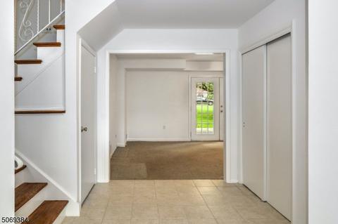 943 Cushing Pl, Plainfield, NJ 07062 photo 2