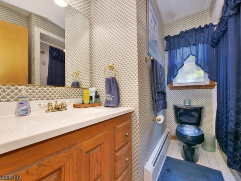 26 Berkley Ct, Wayne, NJ 07470 photo 16