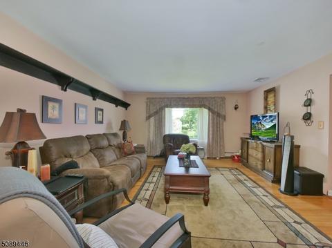 26 Berkley Ct, Wayne, NJ 07470 photo 5