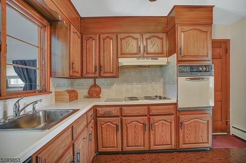 37 Orchard Rd, Middlesex, NJ 08846 photo 11