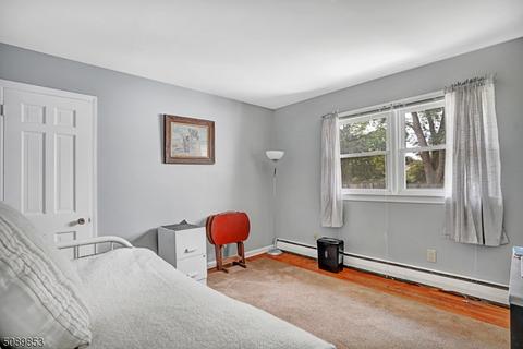 37 Orchard Rd, Middlesex, NJ 08846 photo 17