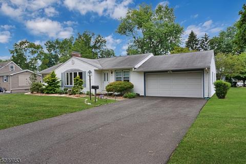 37 Orchard Rd, Middlesex, NJ 08846 photo 2