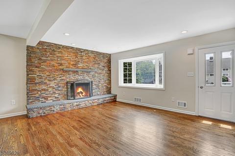 521 Howard Ave, Middlesex, NJ 08846 photo 7