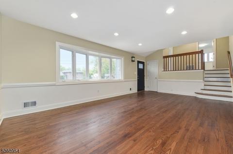 108 Warwick Cir, Springfield, NJ 07081 photo 7