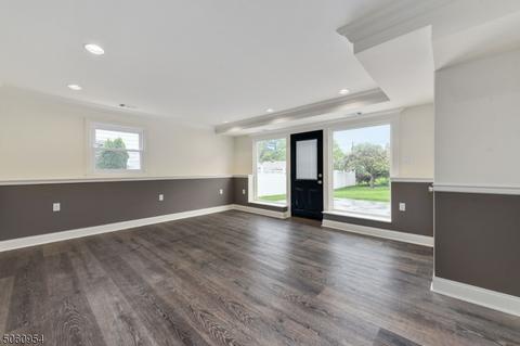 108 Warwick Cir, Springfield, NJ 07081 photo 17