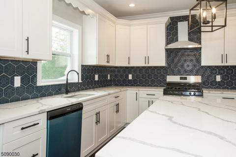 7 Maple Dr, Randolph, NJ 07869 photo 5