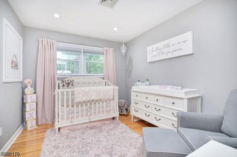 15 Monhegan Ave, Wayne, NJ 07470 photo 9