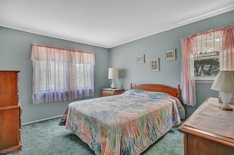 1106 Dorn Ave, Middlesex, NJ 08846 photo 14