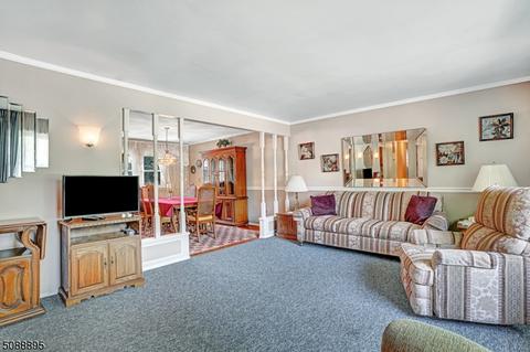 1106 Dorn Ave, Middlesex, NJ 08846 photo 7