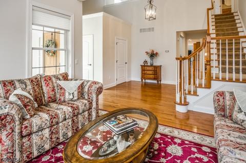 82 Bedford Dr, Skillman, NJ 08558 photo 5