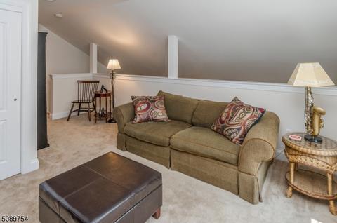 82 Bedford Dr, Skillman, NJ 08558 photo 19