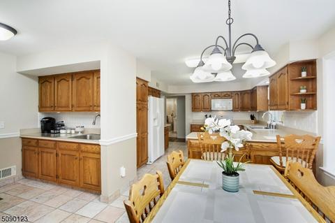 79 Bald Eagle Rd, Hackettstown, NJ 07840 photo 10