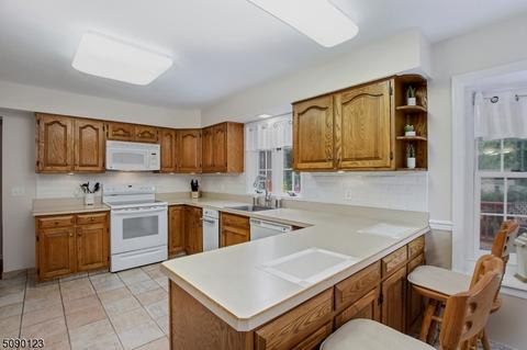 79 Bald Eagle Rd, Hackettstown, NJ 07840 photo 9