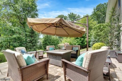 22 Geneva Ct, Wayne, NJ 07470 photo 34