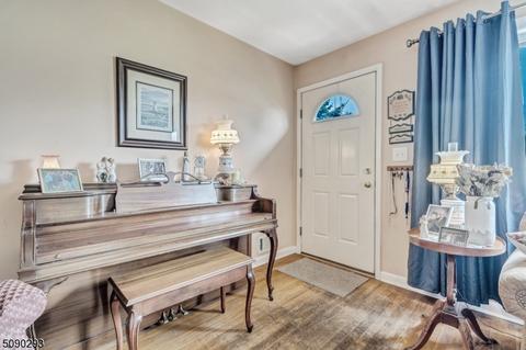 348 Codrington Pl, Bound Brook, NJ 08805 photo 5