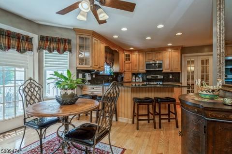 512 Grandview St, Middlesex, NJ 08846 photo 6