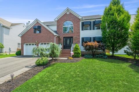 512 Grandview St, Middlesex, NJ 08846 photo 1