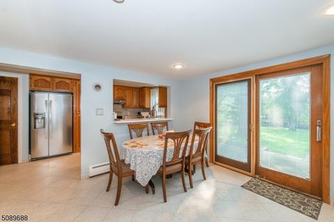 65 Laauwe Ave, Wayne, NJ 07470 photo 14