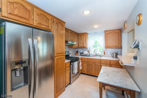 65 Laauwe Ave, Wayne, NJ 07470 photo 13