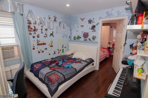 923 Middlesex St, Linden, NJ 07036 photo 9