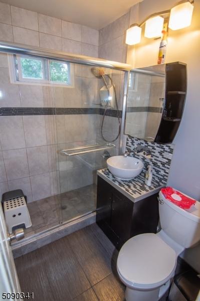 923 Middlesex St, Linden, NJ 07036 photo 12
