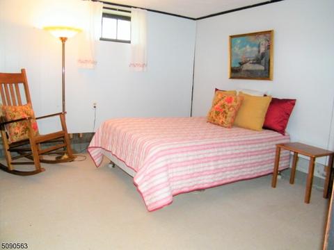 61 Rieder Rd, Edison, NJ 08817 photo 14
