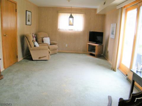 61 Rieder Rd, Edison, NJ 08817 photo 13