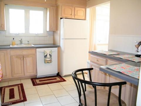 61 Rieder Rd, Edison, NJ 08817 photo 5