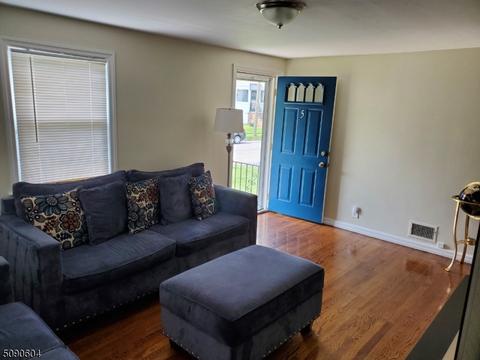 5 Ridge Ave, Bloomfield, NJ 07003 photo 3